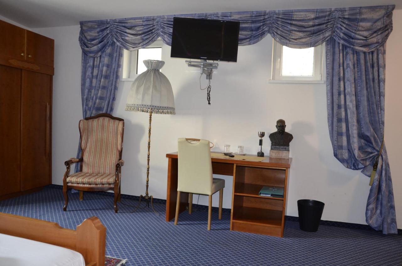 Cityhotel Ratheiser كلاغنفورت المظهر الخارجي الصورة