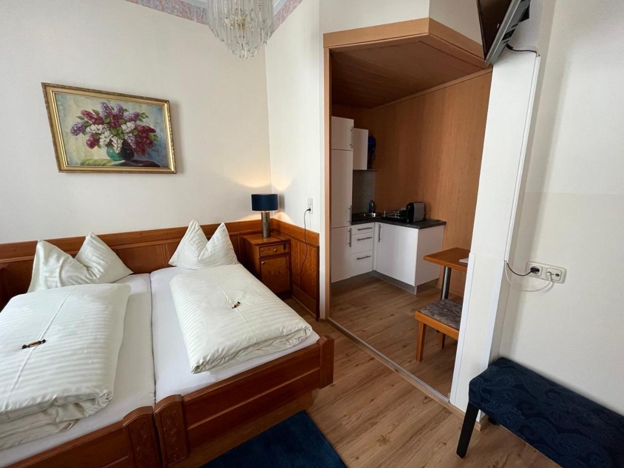 Cityhotel Ratheiser كلاغنفورت المظهر الخارجي الصورة