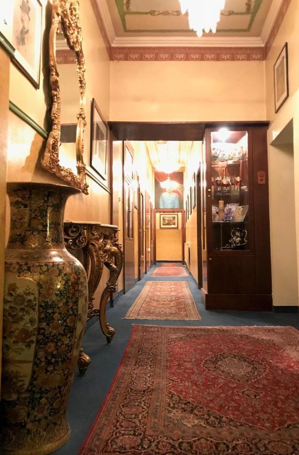 Cityhotel Ratheiser كلاغنفورت المظهر الخارجي الصورة