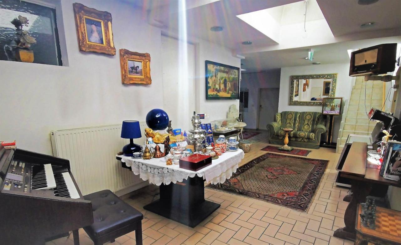 Cityhotel Ratheiser كلاغنفورت المظهر الخارجي الصورة